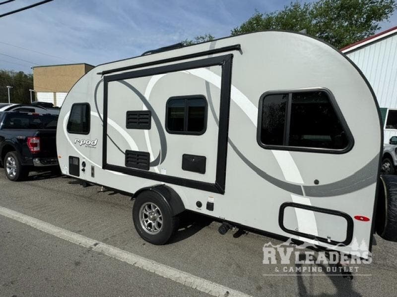2019 R Pod RP-190 by Forest River from RV Leaders & Camping Outlet in Adamsburg, Pennsylvania