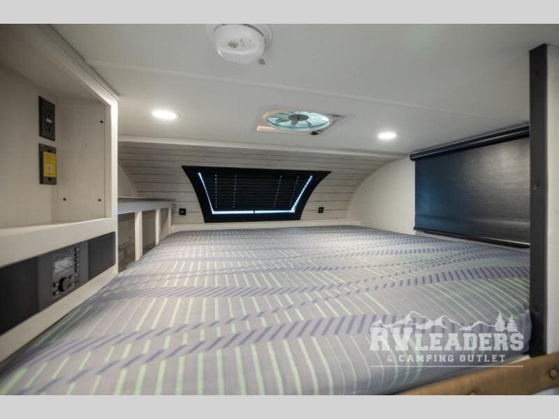 New 2026 Palomino Backpack Edition HS-750 available in Adamsburg, Pennsylvania