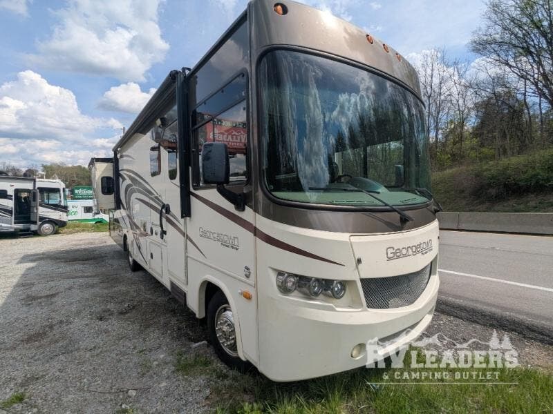 2016 Georgetown 335DS by Forest River from RV Leaders & Camping Outlet in Adamsburg, Pennsylvania