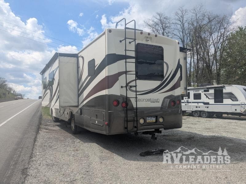 Used 2016 Forest River Georgetown 335DS available in Adamsburg, Pennsylvania