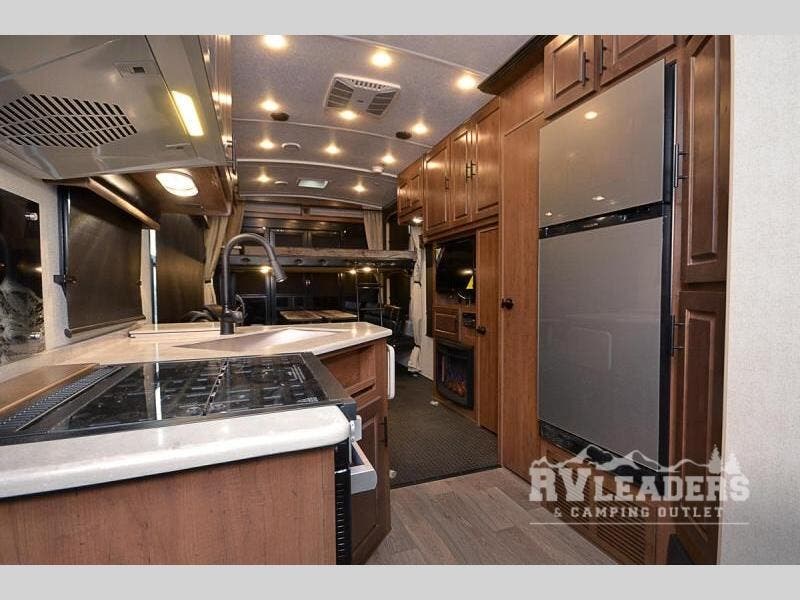 2027 Outdoors RV Trail Series MTN TRX Titanium Series 29TRX RV for Sale ...