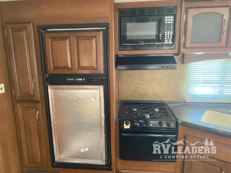 2012 Freedom Express 297RLDS by Coachmen from RV Leaders & Camping Outlet in Adamsburg, Pennsylvania