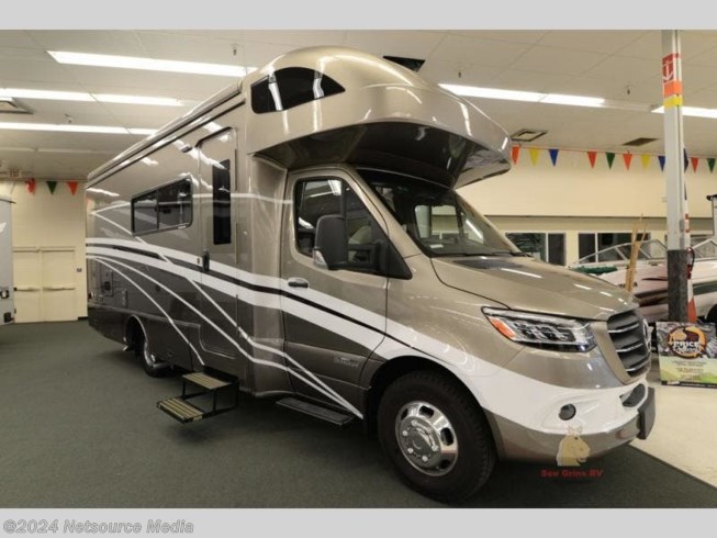 2022 Winnebago Navion 24D RV for Sale in Gilroy, CA 95020 | T1516 ...