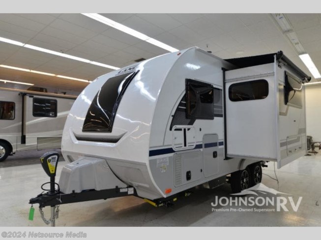 2022 Lance 1685 Lance Travel Trailers - New Travel Trailer For Sale by Johnson RV Gilroy in Gilroy, California