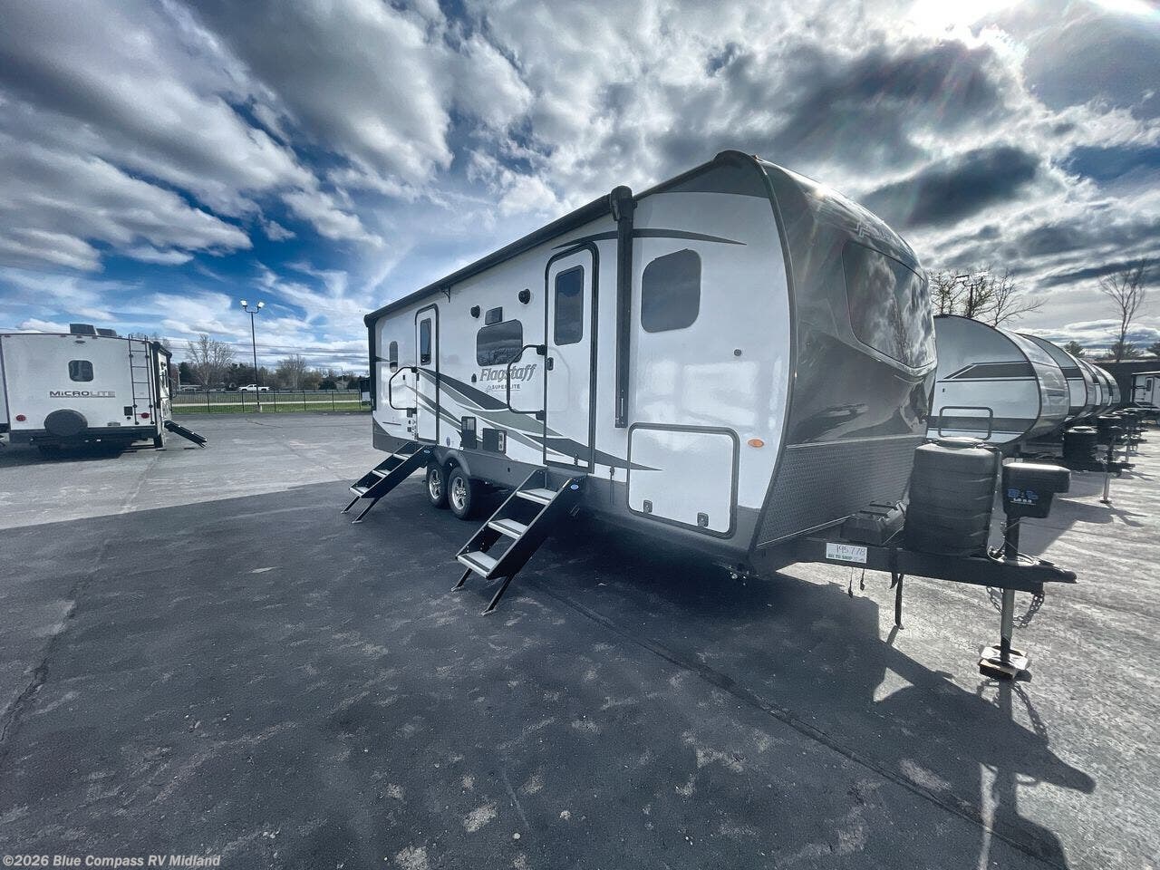 2025 Flagstaff Super Lite 26BHW by Forest River from Blue Compass RV Midland in Midland, Michigan