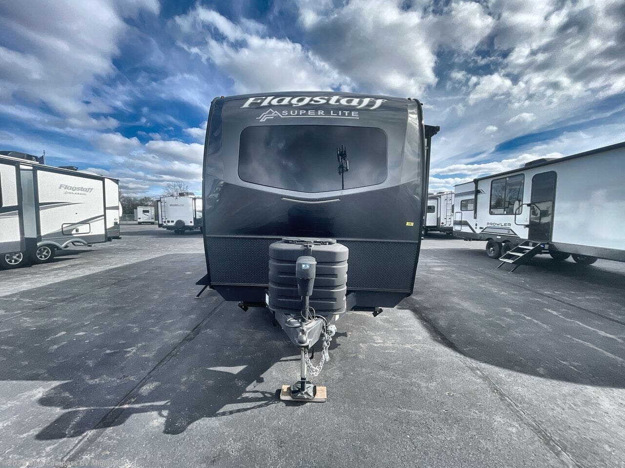 New 2025 Forest River Flagstaff Super Lite 26BHW available in Midland, Michigan