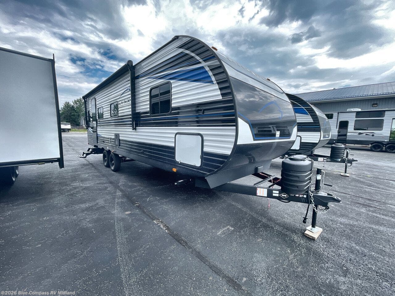 2025 Prowler Lynx 2611RLX by Heartland from Blue Compass RV Midland in Midland, Michigan