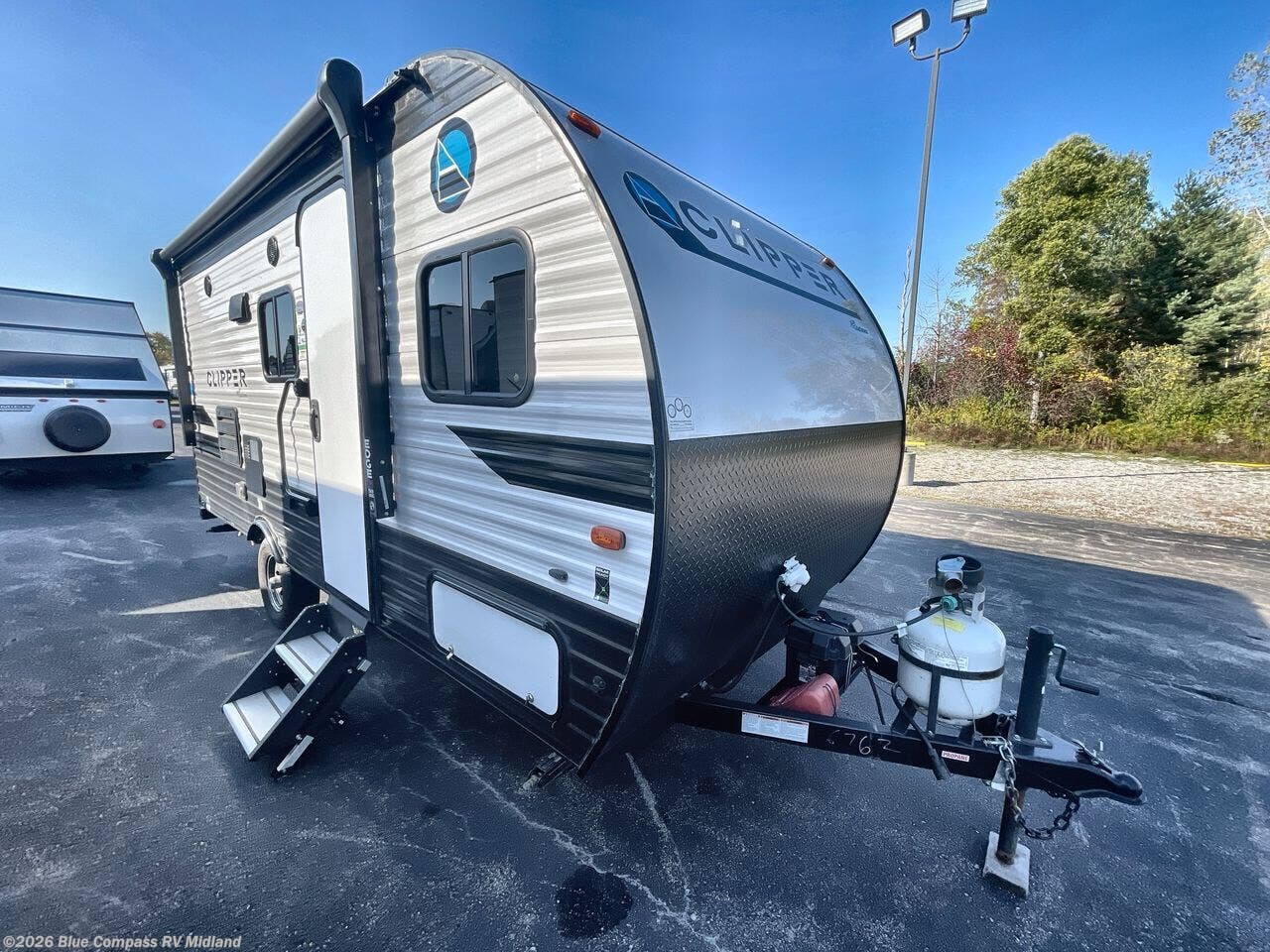 2021 Clipper Ultra-Lite 17BH by Coachmen from Blue Compass RV Midland in Midland, Michigan