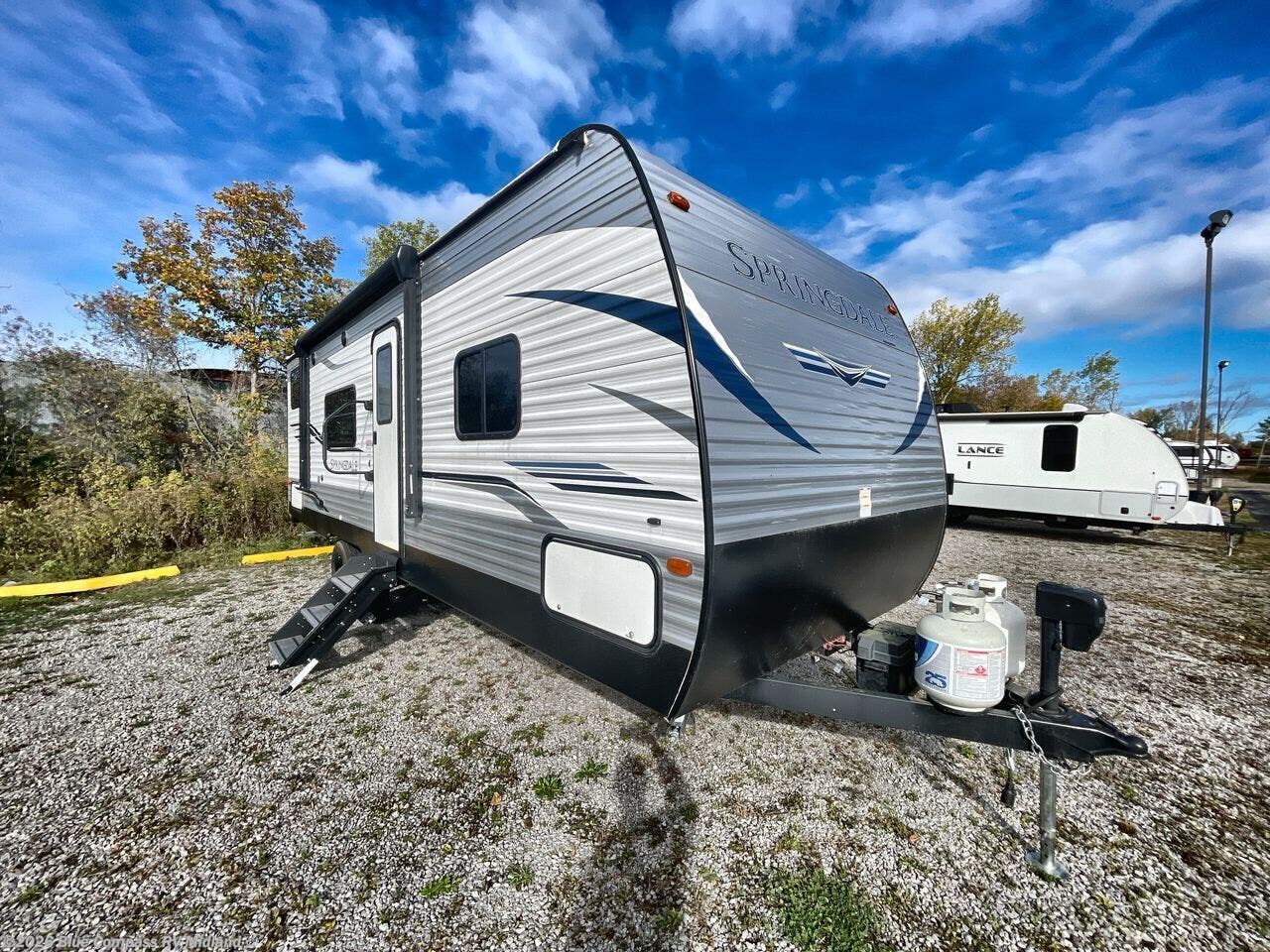 2021 Keystone Springdale 260BH - Used Travel Trailer For Sale by Blue Compass RV Midland in Midland, Michigan