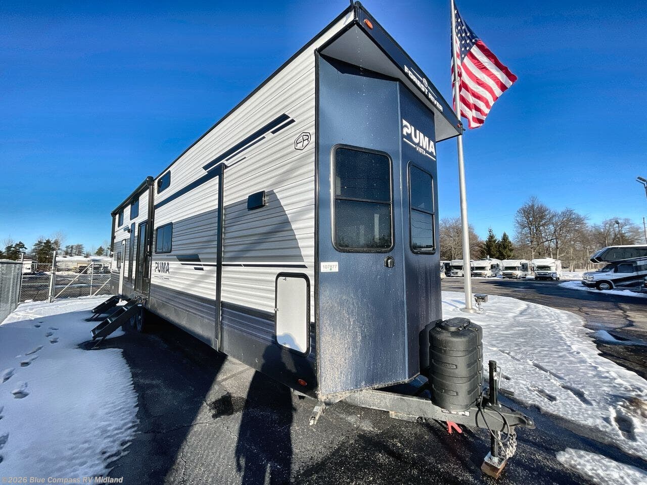 2026 Puma Vista 403LFT by Forest River from Blue Compass RV Midland in Midland, Michigan