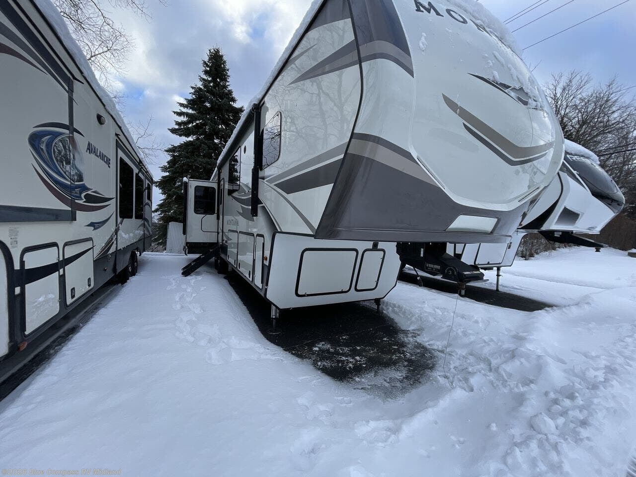 2020 Montana 3855BR by Keystone from Blue Compass RV Midland in Midland, Michigan