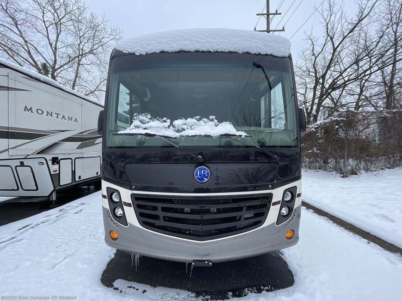 2019 Vacationer 36F by Holiday Rambler from Blue Compass RV Midland in Midland, Michigan