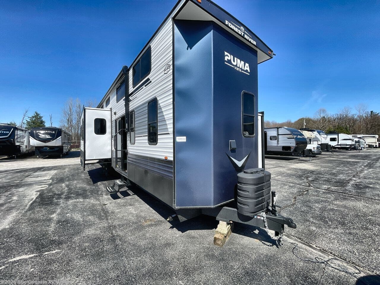 2026 Puma Vista 421LFT by Forest River from Blue Compass RV Midland in Midland, Michigan
