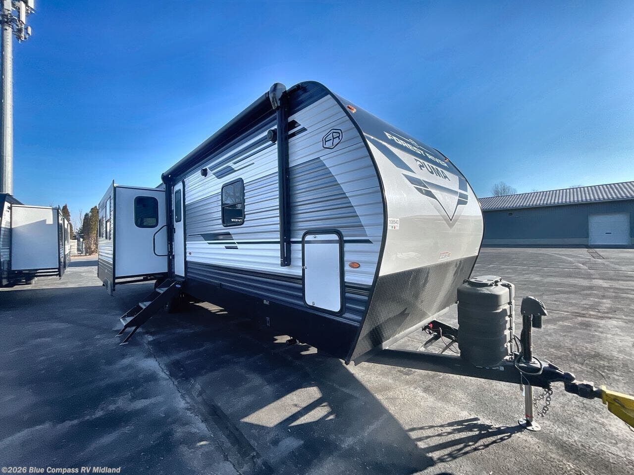 2026 Puma 31RLQS by Forest River from Blue Compass RV Midland in Midland, Michigan