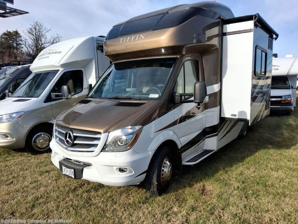 Used 2018 Tiffin Wayfarer 24B available in Midland, Michigan