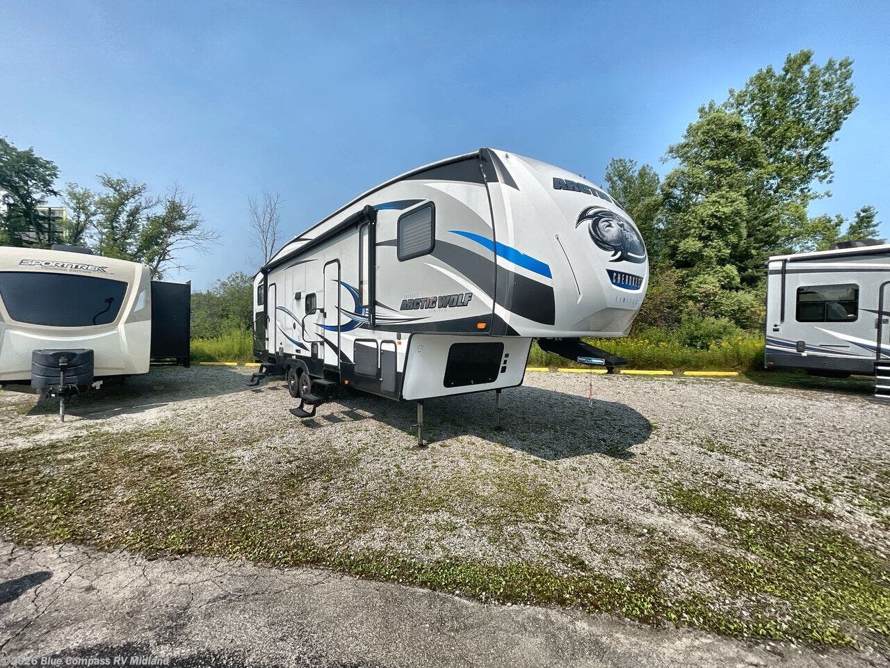 2018 Cherokee Arctic Wolf 315TBH8 by Forest River from Blue Compass RV Midland in Midland, Michigan