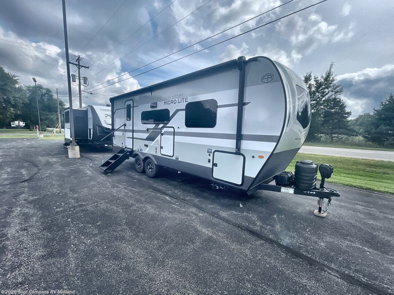 2027 Forest River Flagstaff Micro Lite 25SRB - New Travel Trailer For Sale by Blue Compass RV Midland in Midland, Michigan
