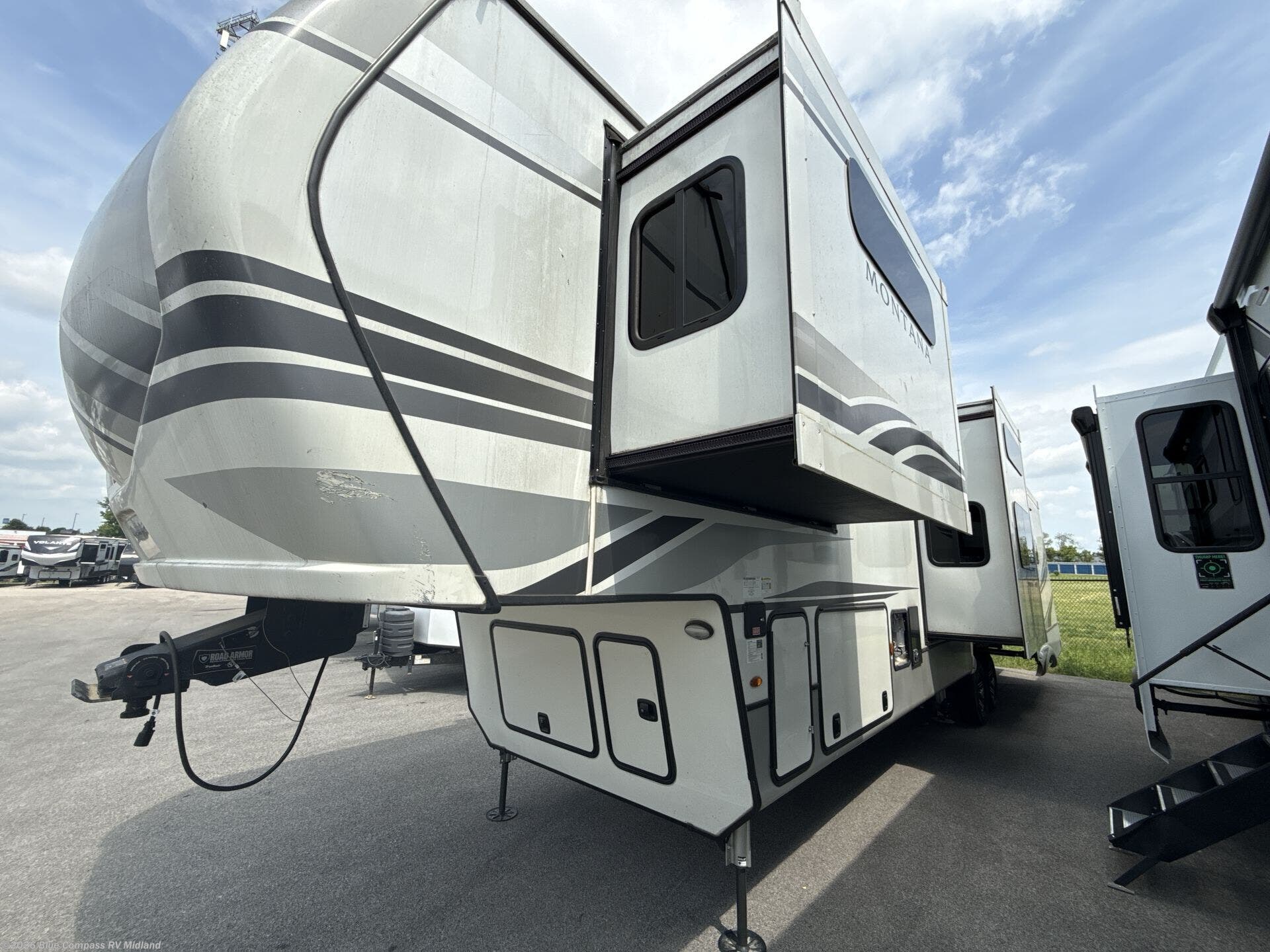 Used 2023 Keystone Montana 3857BR available in Midland, Michigan