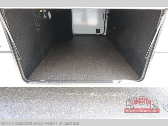 2023 Montana 3901RK by Keystone from Bankston Motor Homes of Gadsden in Attalla, Alabama