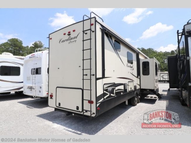 2020 Cardinal Luxury 370FLX by Forest River from Bankston Motor Homes of Gadsden in Attalla, Alabama