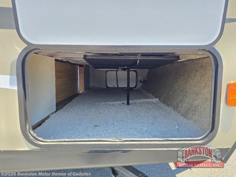 2017 Freedom Express 192RBS by Coachmen from Bankston Motor Homes of Gadsden in Attalla, Alabama