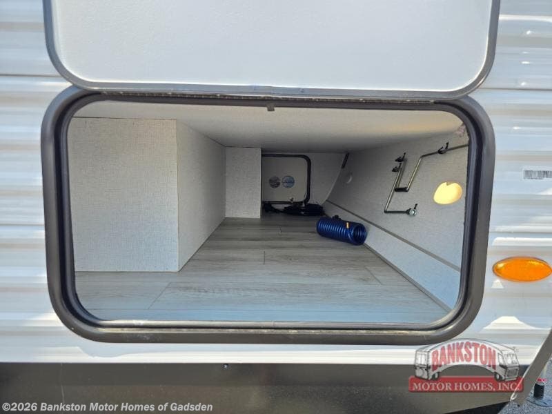 2026 Della Terra 191BH by East to West from Bankston Motor Homes of Gadsden in Attalla, Alabama