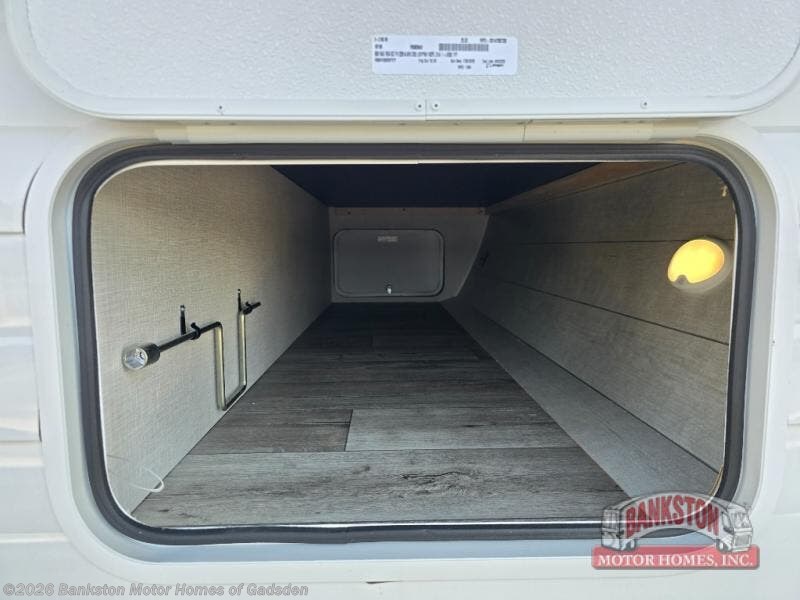 2026 Sienna SA293VIK by Venture RV from Bankston Motor Homes of Gadsden in Attalla, Alabama