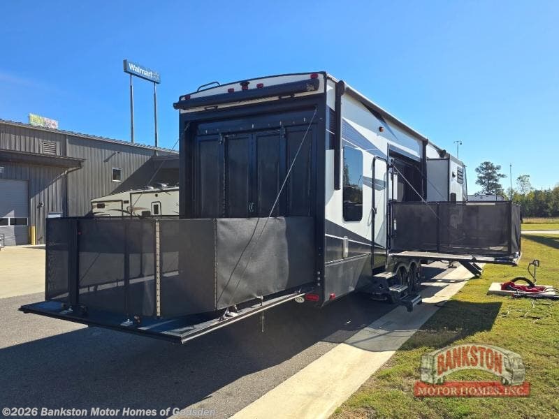 Used 2019 Grand Design Momentum 399TH available in Attalla, Alabama