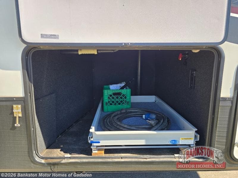 2019 Momentum 399TH by Grand Design from Bankston Motor Homes of Gadsden in Attalla, Alabama