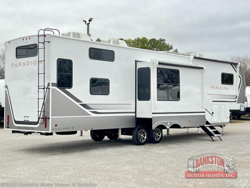 New 2025 Alliance RV Paradigm 395DS available in Attalla, Alabama