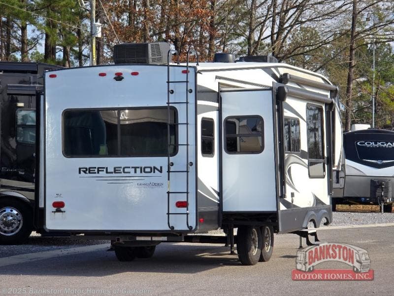 Used 2021 Grand Design Reflection 303RLS available in Attalla, Alabama