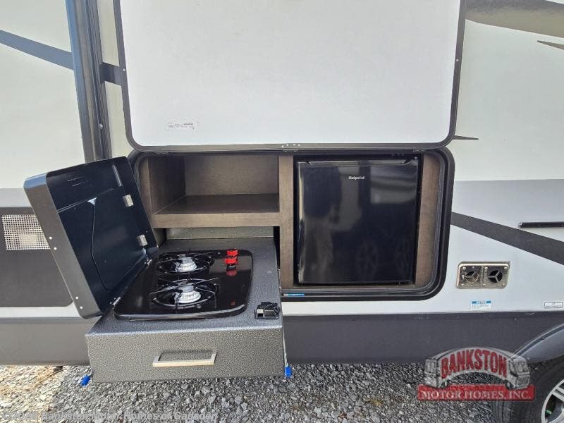 Used 2021 Forest River Flagstaff Micro Lite 25FKS available in Attalla, Alabama