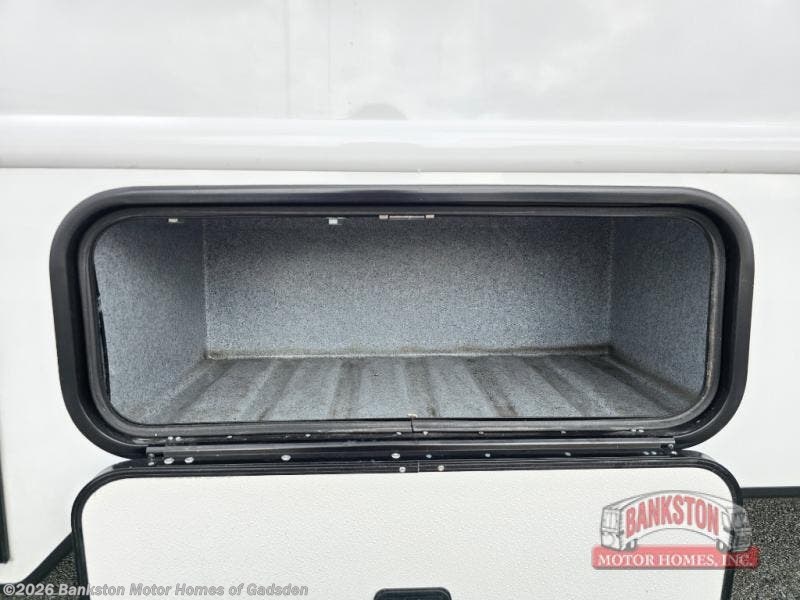 2026 Entrada 2710NK by East to West from Bankston Motor Homes of Gadsden in Attalla, Alabama