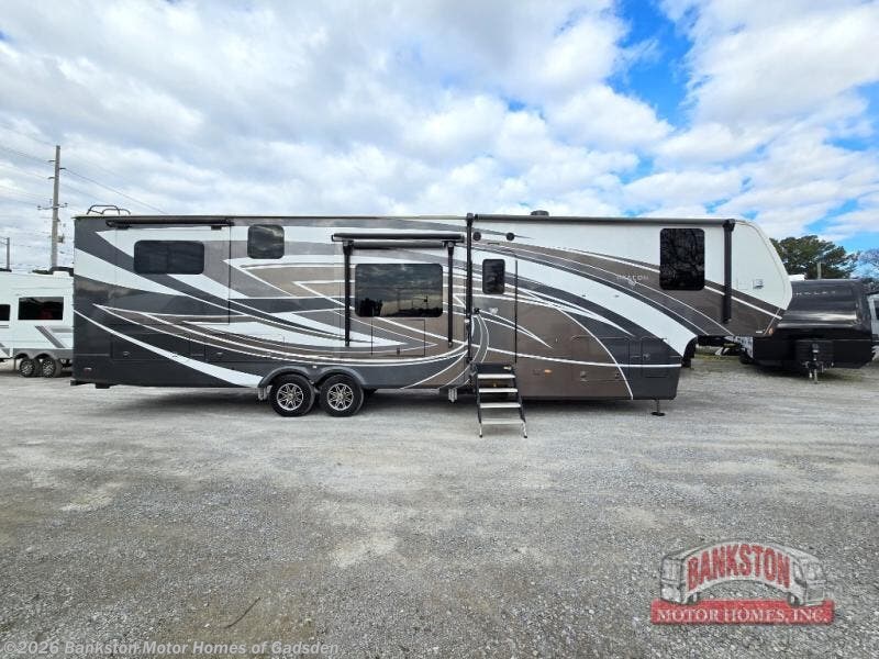 2022 Beacon 42RDB by Vanleigh from Bankston Motor Homes of Gadsden in Attalla, Alabama