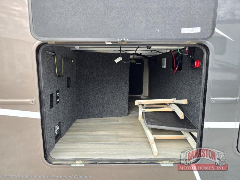 Used 2022 Vanleigh Beacon 42RDB available in Attalla, Alabama