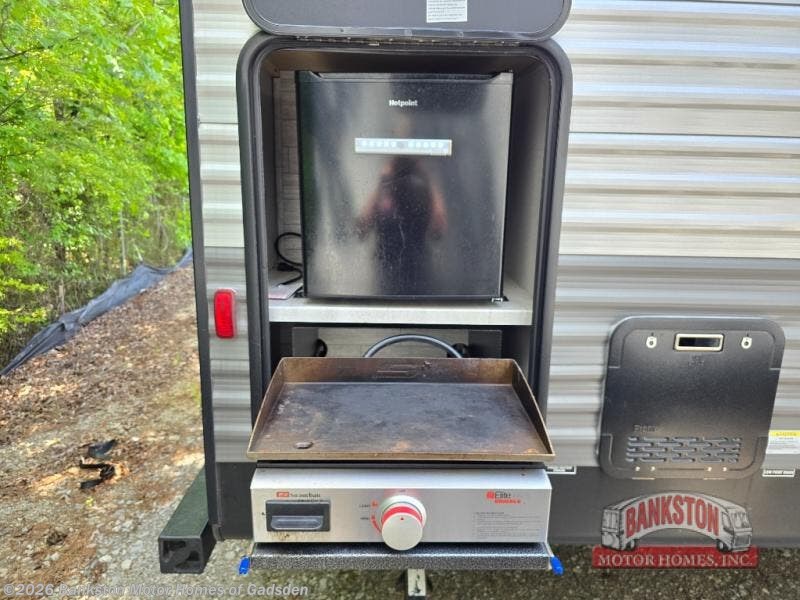 Used 2025 Forest River Aurora 31KDS available in Attalla, Alabama