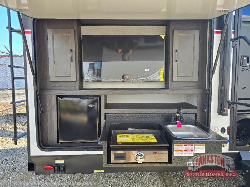 New 2026 Venture RV Stratus SR261VRB available in Attalla, Alabama