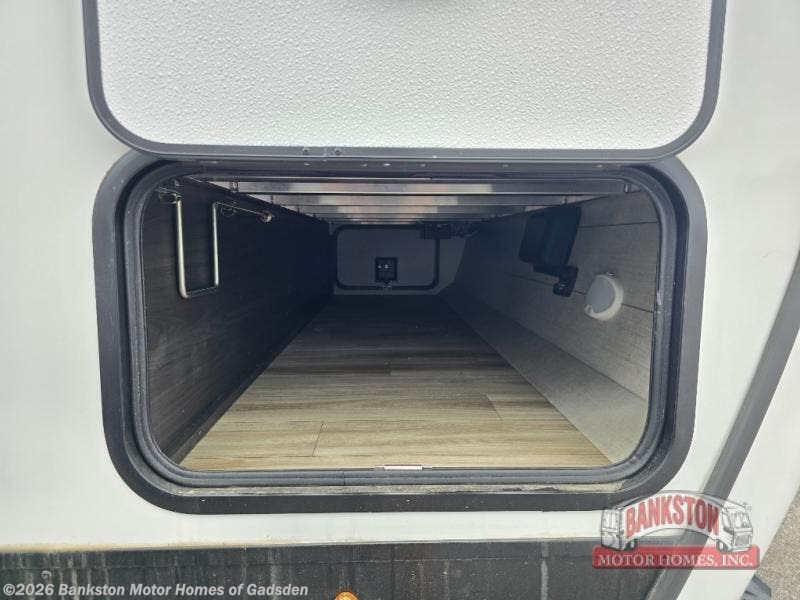 2027 SportTrek Touring Edition STT343VIK by Venture RV from Bankston Motor Homes of Gadsden in Attalla, Alabama