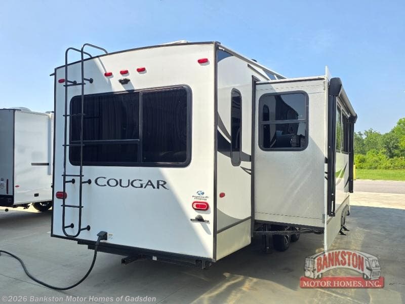 2021 Cougar 30RLS by Keystone from Bankston Motor Homes of Gadsden in Attalla, Alabama