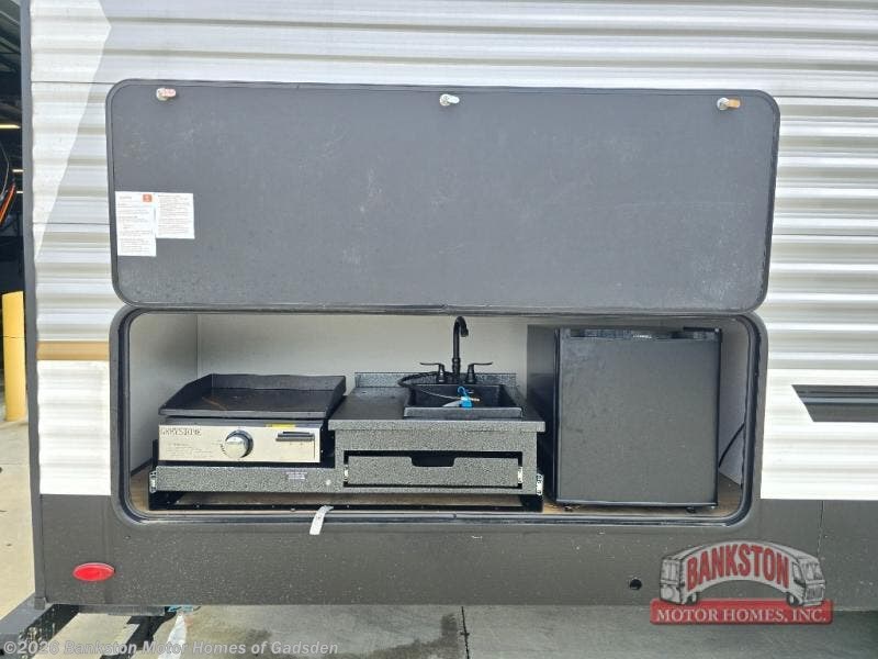 Used 2026 Palomino Puma Camping Edition 305BHCE available in Attalla, Alabama