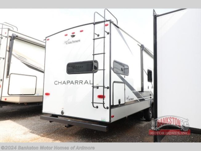 2022 Chaparral 334FL by Coachmen from Bankston Motor Homes of Ardmore in Ardmore, Tennessee