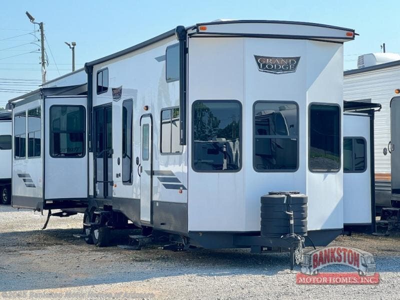 2024 Forest River Wildwood Grand Lodge 42DL RV for Sale in Ardmore, TN