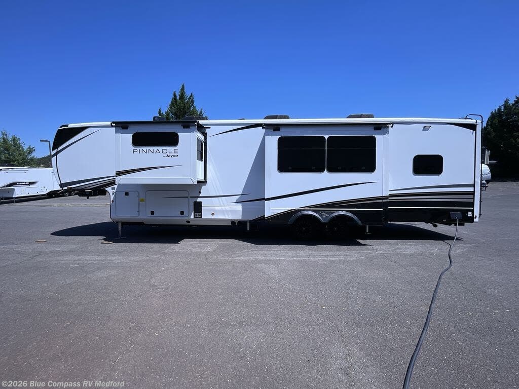 2026 Pinnacle 38FBRK by Jayco from Blue Compass RV Medford in Medford, Oregon