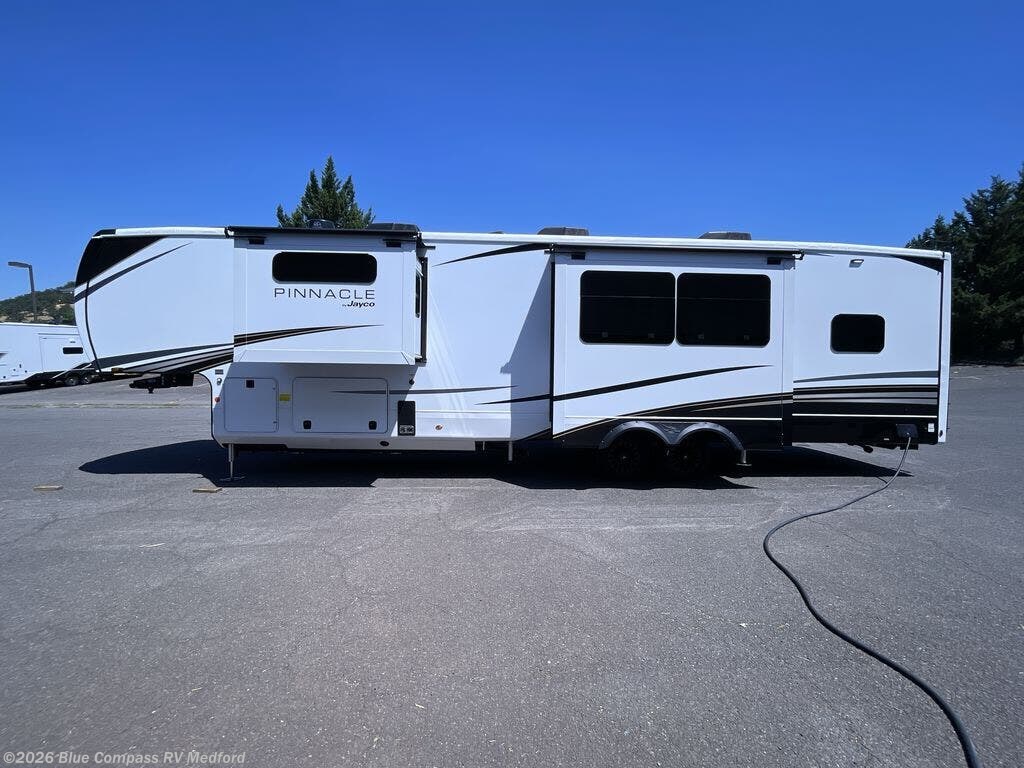 2026 Pinnacle 38FBRK by Jayco from Blue Compass RV Medford in Medford, Oregon