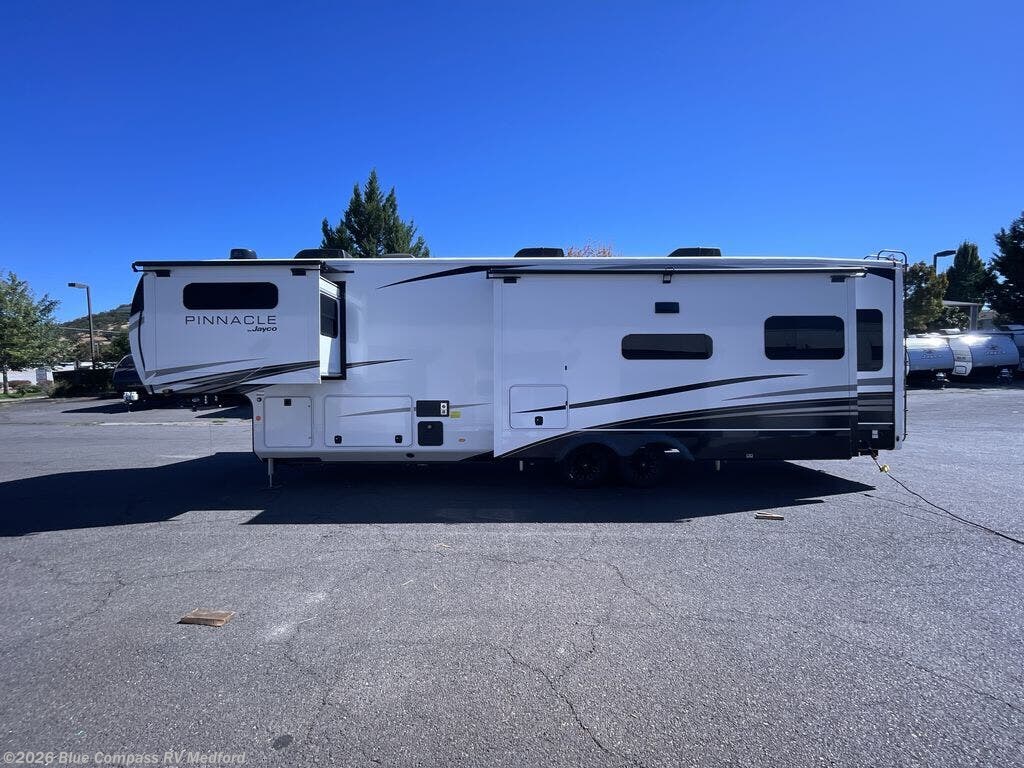 2026 Pinnacle 38KPTS by Jayco from Blue Compass RV Medford in Medford, Oregon