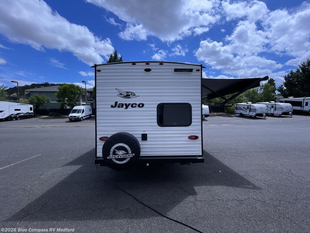 New 2026 Jayco Jay Flight SLX 197MBW available in Medford, Oregon