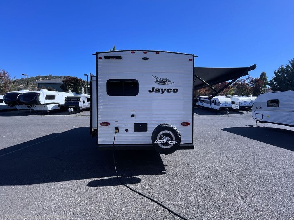 New 2026 Jayco Jay Flight SLX 225MLSW available in Medford, Oregon