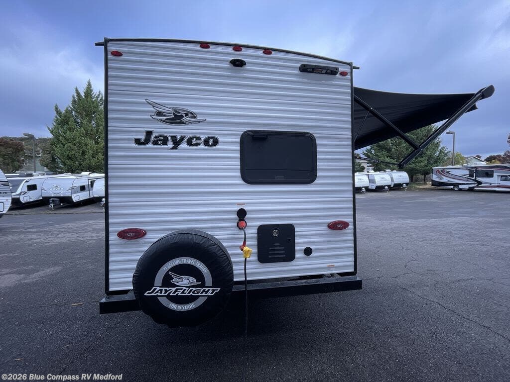 New 2026 Jayco Jay Flight SLX 263BHSW available in Medford, Oregon