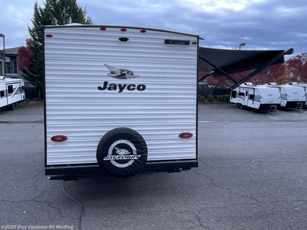 New 2026 Jayco Jay Flight SLX 160LKW available in Medford, Oregon