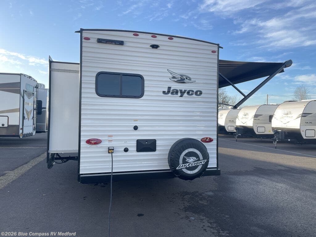 New 2026 Jayco Jay Flight SLX 225MLSW available in Medford, Oregon